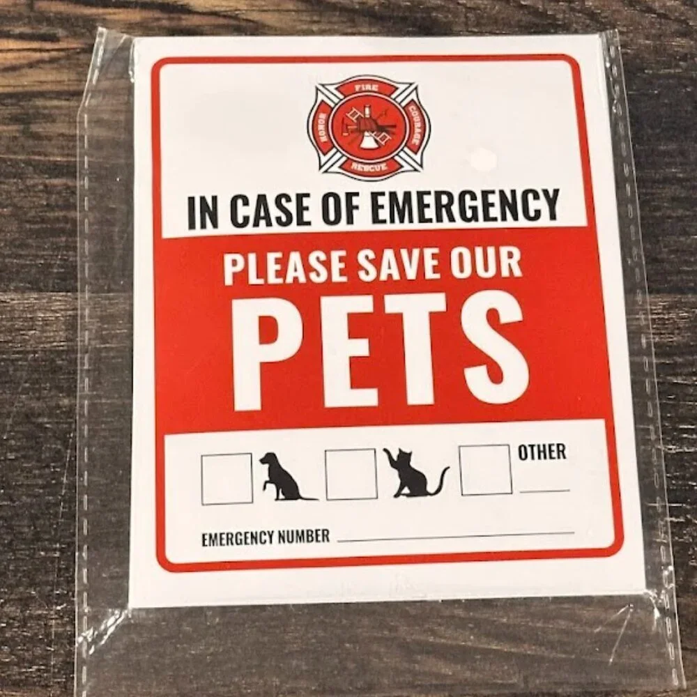 911 Emergency Sticker for Pet Life Saving NWT 5x4